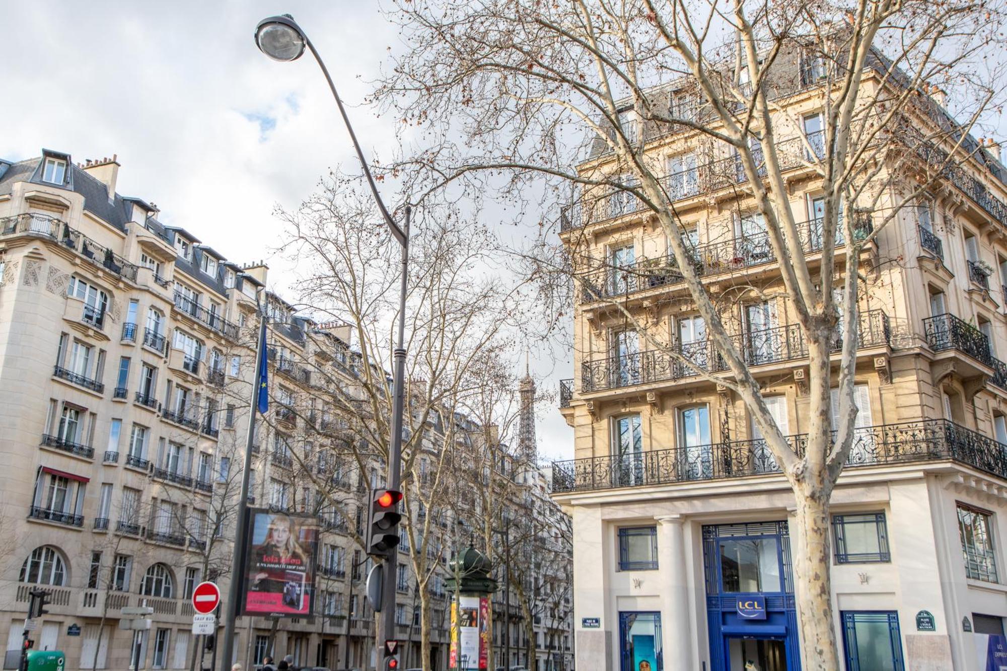 Stunning Tiny - 5 Min To Eiffel Tower * Paris