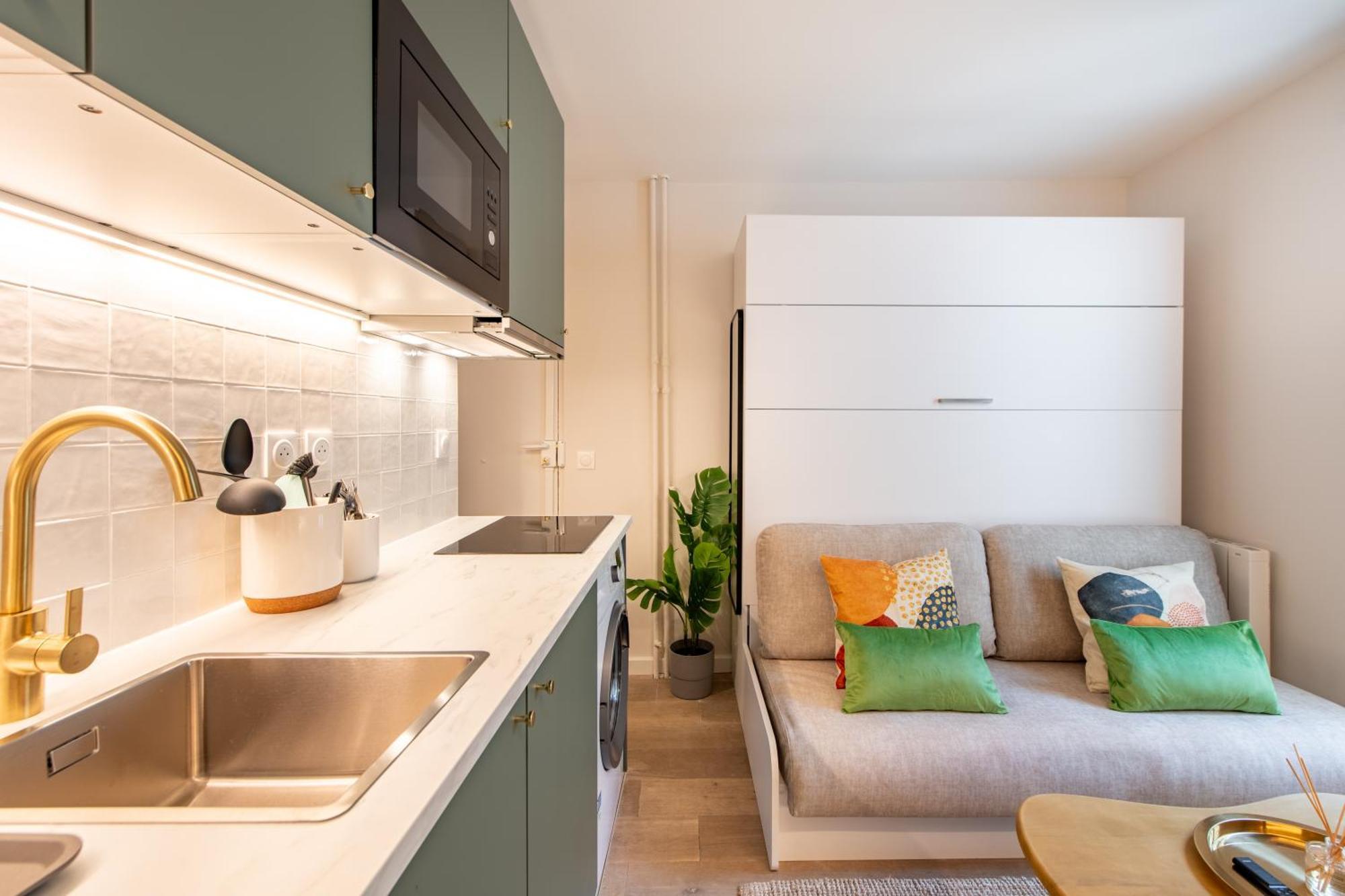 Apartment Stunning Tiny - 5 Min To Eiffel Tower Paris