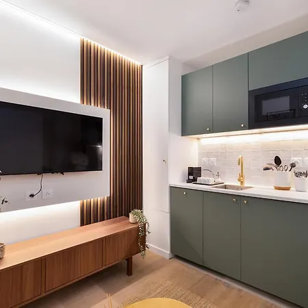 Apartment Stunning Tiny - 5 Min To Eiffel Tower Paris