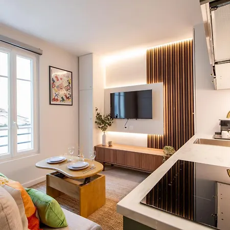 Apartment Stunning Tiny - 5 Min To Eiffel Tower *